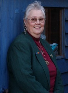 SUE SANDERS