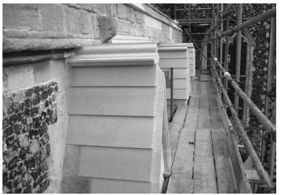 MINSTER NEW BUTTRESS WORK 0820